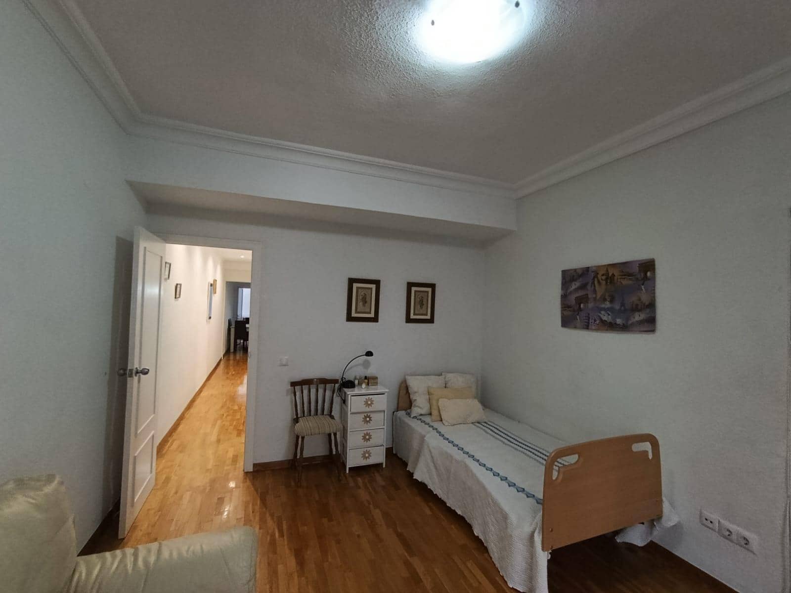 4 sovrum Lägenhet till salu i Alicante stad - 190 000 € (Ref: 9757955)