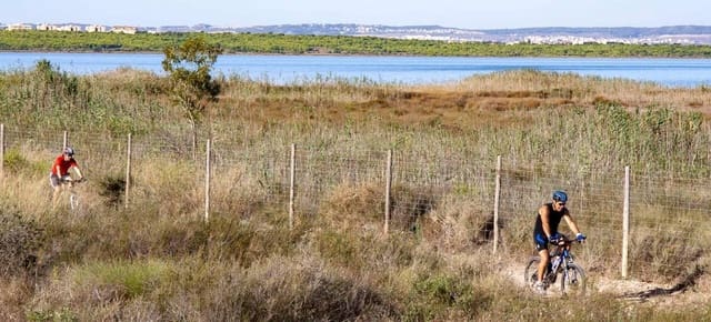 2 slaapkamer Appartement te koop in Guardamar del Segura - € 245.000 (Ref: 9757958)