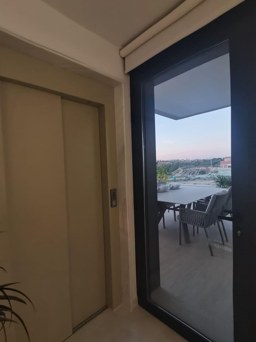 6 quarto Moradia para venda em Campoamor - 1 780 000 € (Ref: 9757963)