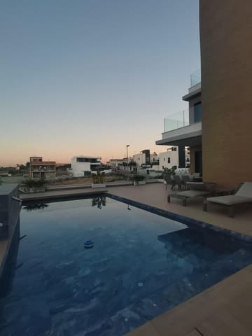 6 quarto Moradia para venda em Campoamor, Orihuela - 1 780 000 € (Ref: 9757963)