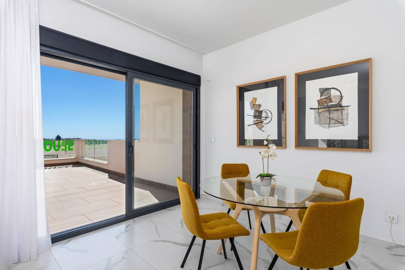 2 soveværelse Bungalow til salg i San Miguel de Salinas - € 375.000 (Ref: 9757968)