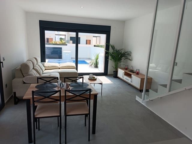 3 makuuhuone Huvila myytävänä paikassa Daya Nueva - 317 000 € (Ref: 9757985)