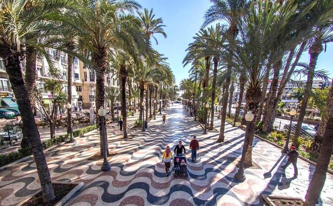 Tontti myytävänä paikassa Sax - 1 200 000 € (Ref: 9758012)