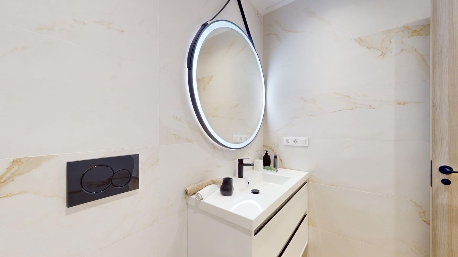 3 slaapkamer Appartement te koop in El Raso - € 339.900 (Ref: 9758117)