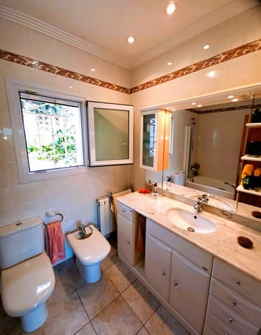 3 slaapkamer Villa te koop in Moraira, Teulada-Moraira met zwembad garage - € 695.000 (Ref: 9761349)