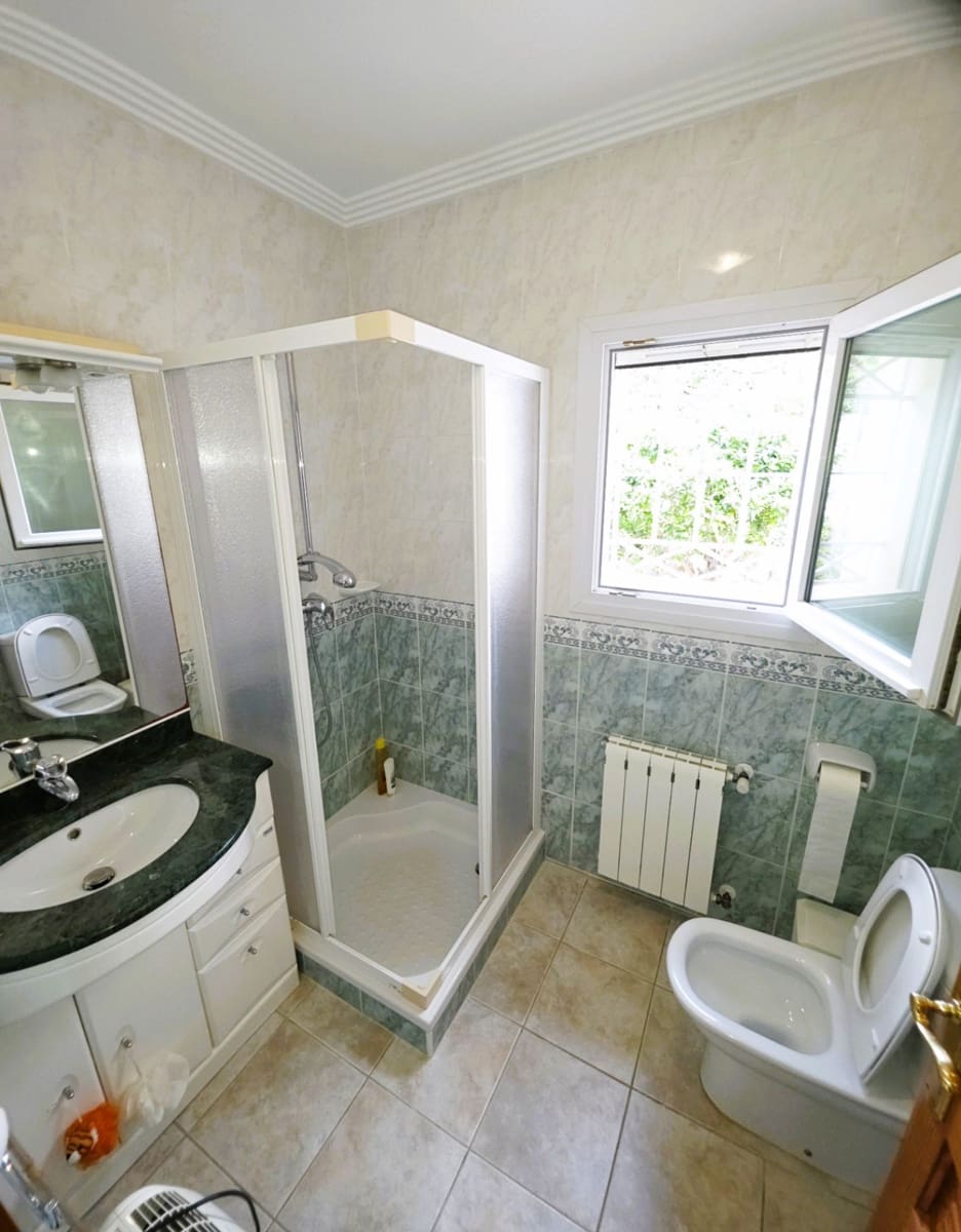 3 slaapkamer Villa te koop in Moraira met zwembad garage - € 695.000 (Ref: 9761349)