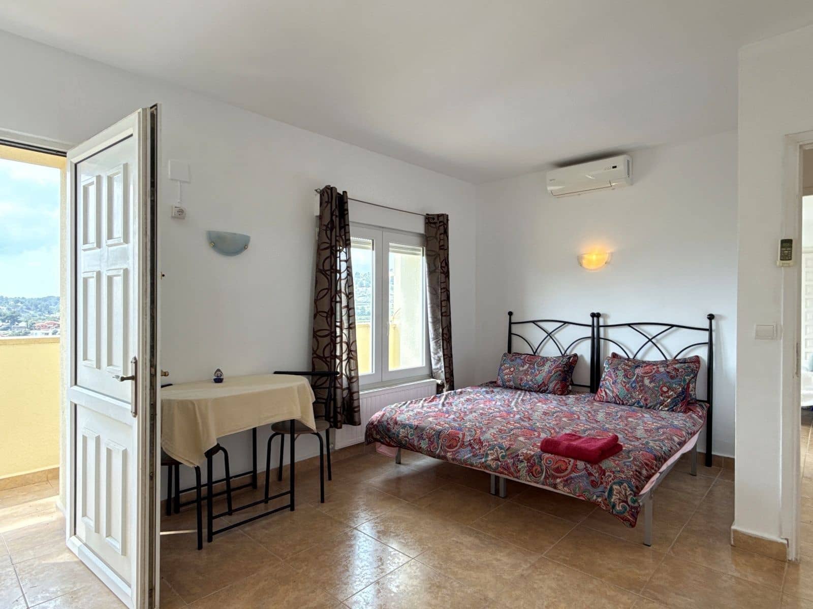 7 sovrum Villa till salu i Montemar med pool garage - 640 000 € (Ref: 9761350)