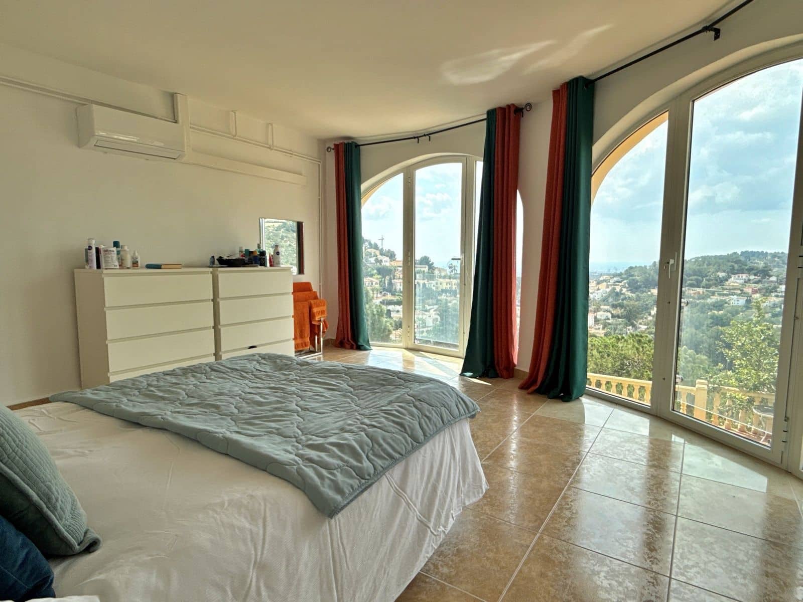 7 sovrum Villa till salu i Montemar med pool garage - 640 000 € (Ref: 9761350)