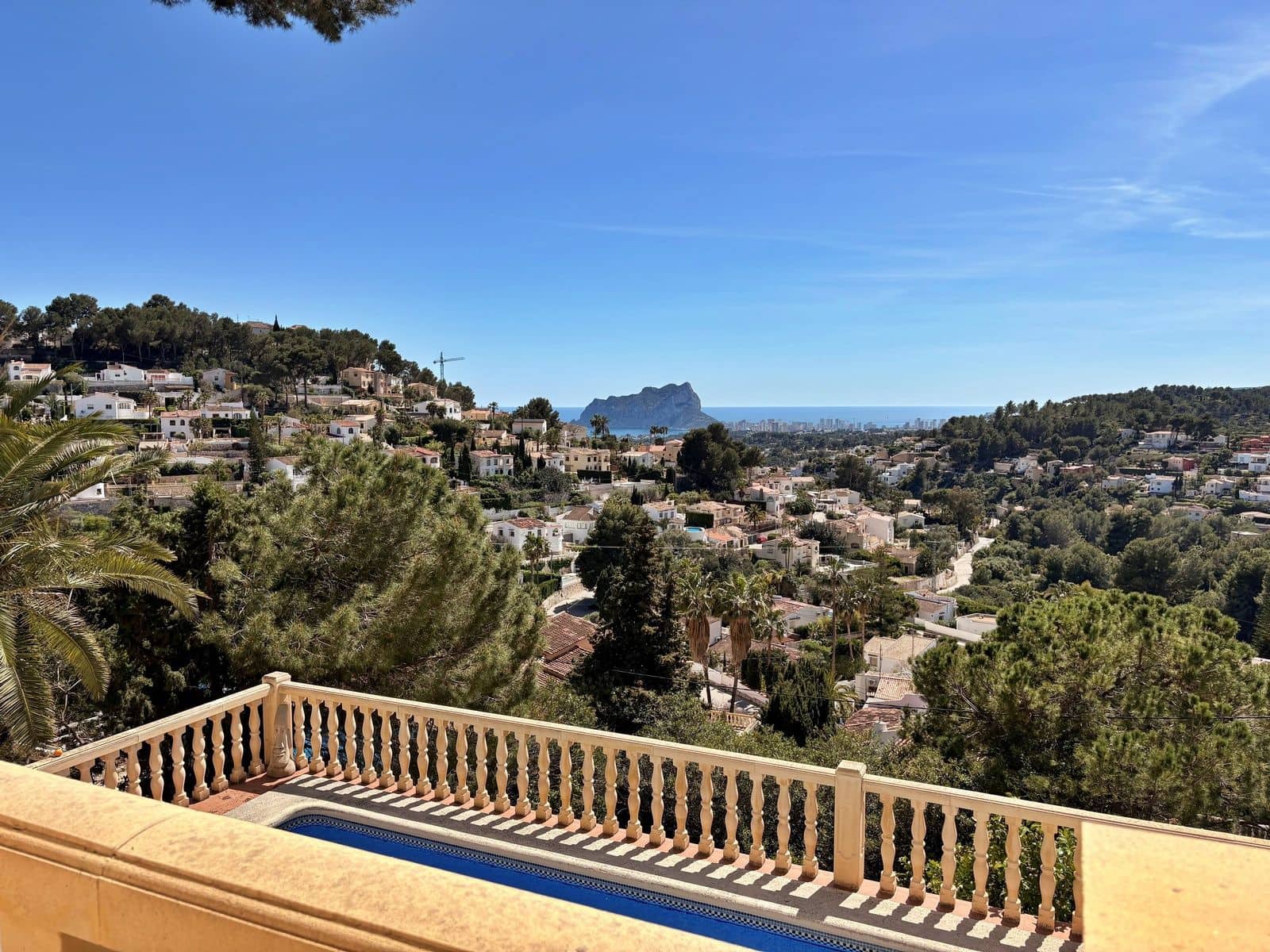 7 bedroom Villa for sale in Montemar with pool garage - € 640,000 (Ref: 9761350)