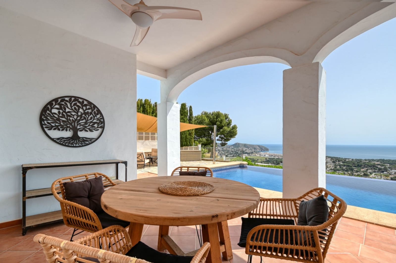 4 slaapkamer Villa te koop in Moraira met zwembad garage - € 1.250.000 (Ref: 9774451)
