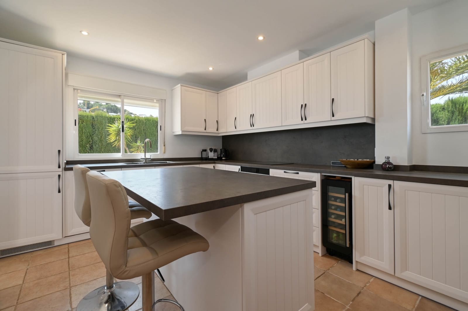 4 slaapkamer Villa te koop in Moraira met zwembad garage - € 1.250.000 (Ref: 9774451)