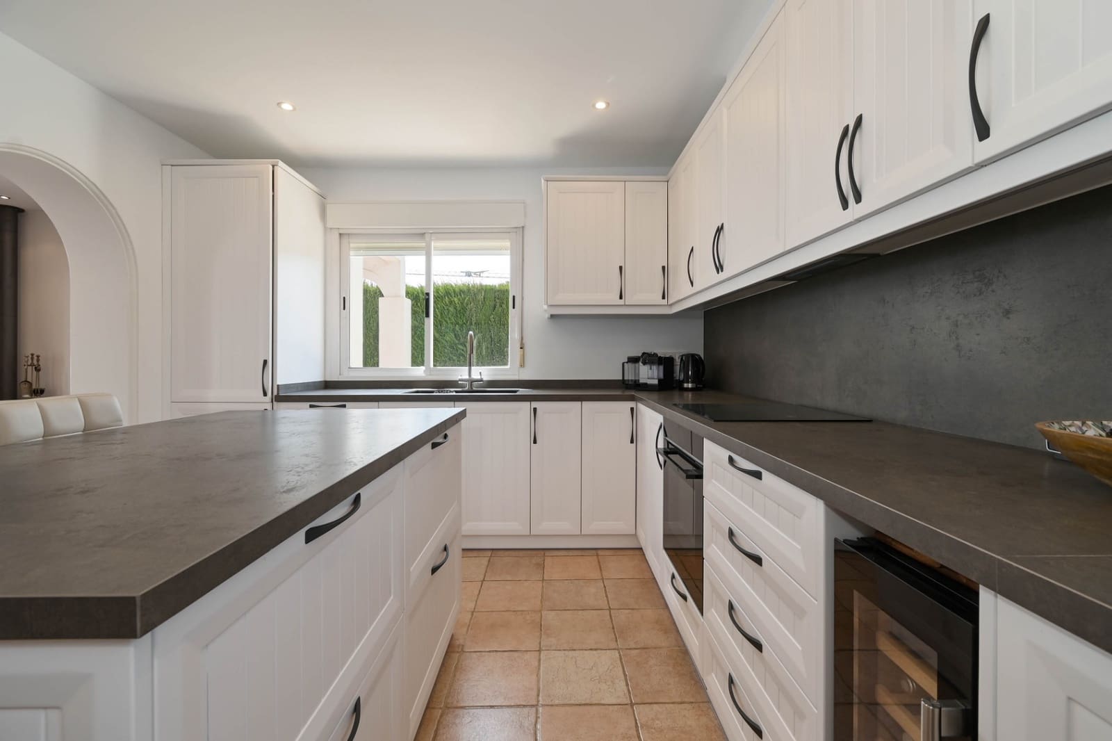 4 slaapkamer Villa te koop in Moraira met zwembad garage - € 1.250.000 (Ref: 9774451)