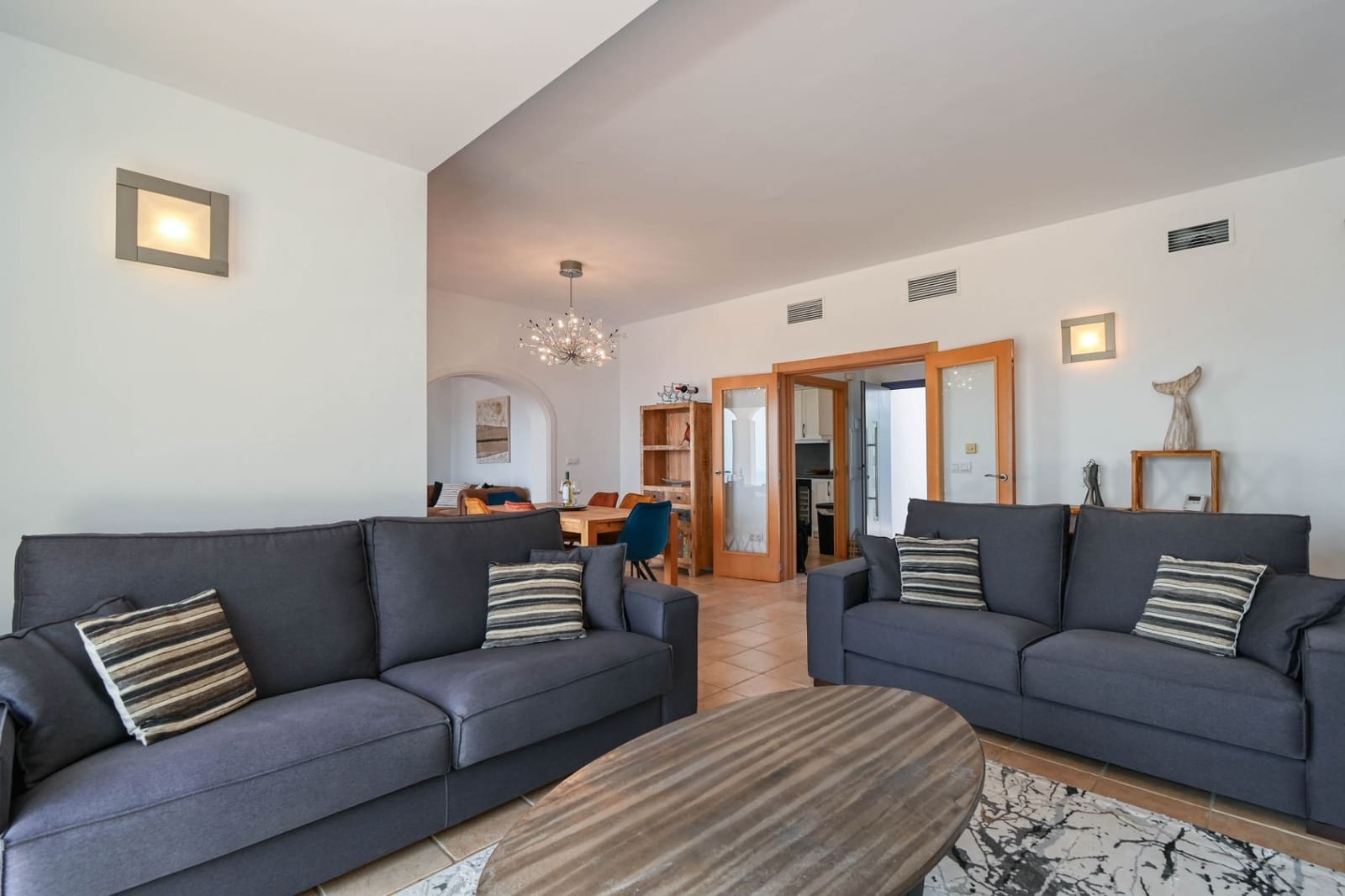 4 slaapkamer Villa te koop in Moraira met zwembad garage - € 1.250.000 (Ref: 9774451)