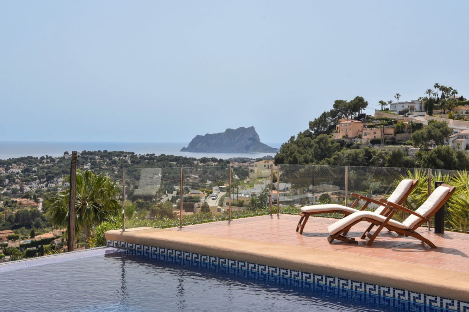 4 slaapkamer Villa te koop in Moraira met zwembad garage - € 1.250.000 (Ref: 9774451)