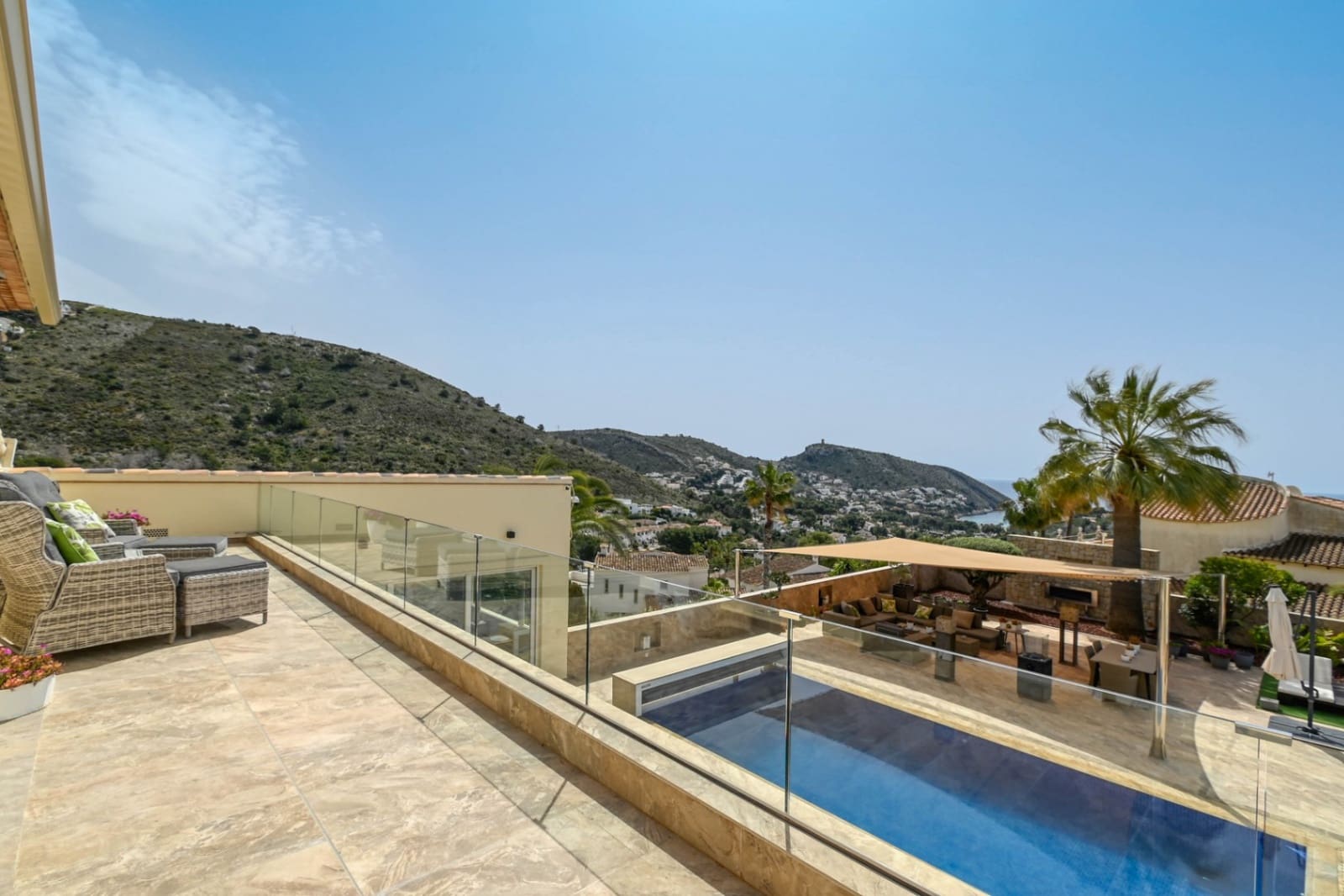 4 slaapkamer Villa te koop in Moraira met zwembad garage - € 1.850.000 (Ref: 9774452)