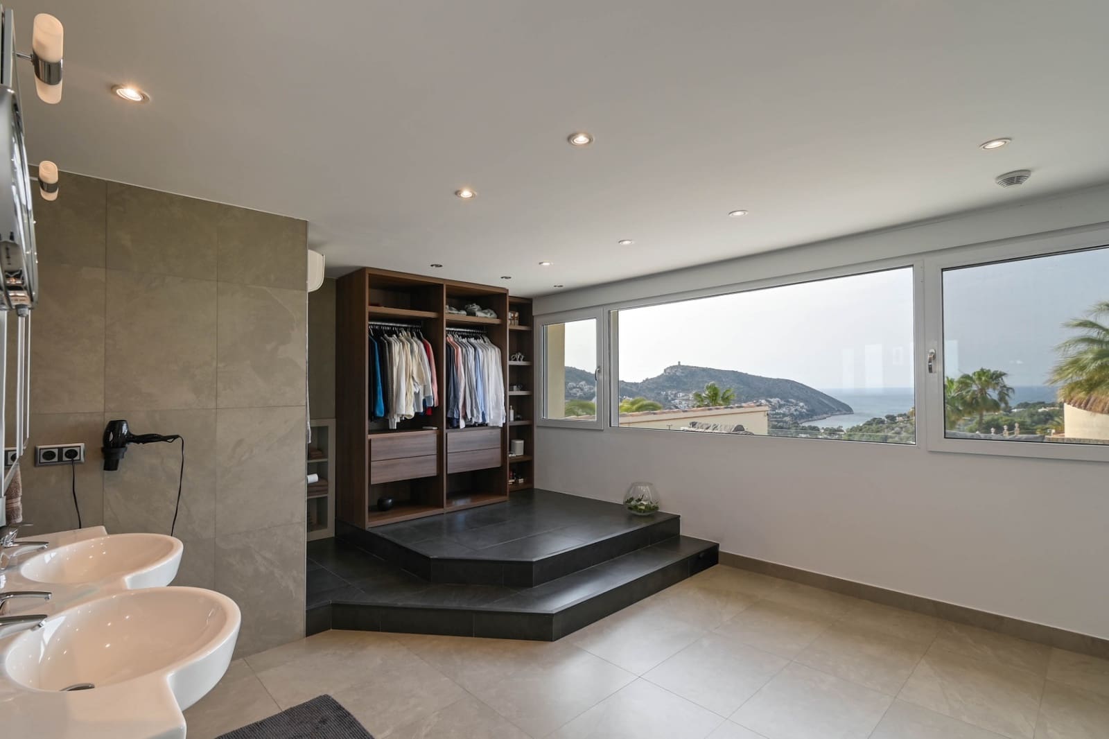 4 slaapkamer Villa te koop in Moraira met zwembad garage - € 1.850.000 (Ref: 9774452)