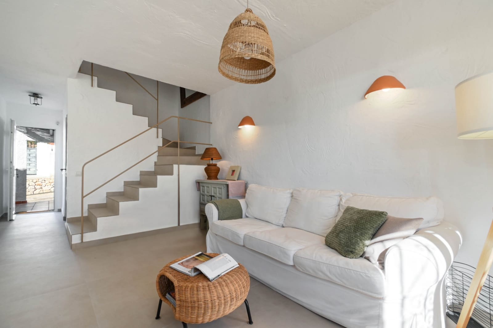 Casa de 3 habitaciones en Moraira en alquiler con piscina garaje - 1.500 € (Ref: 9774455)