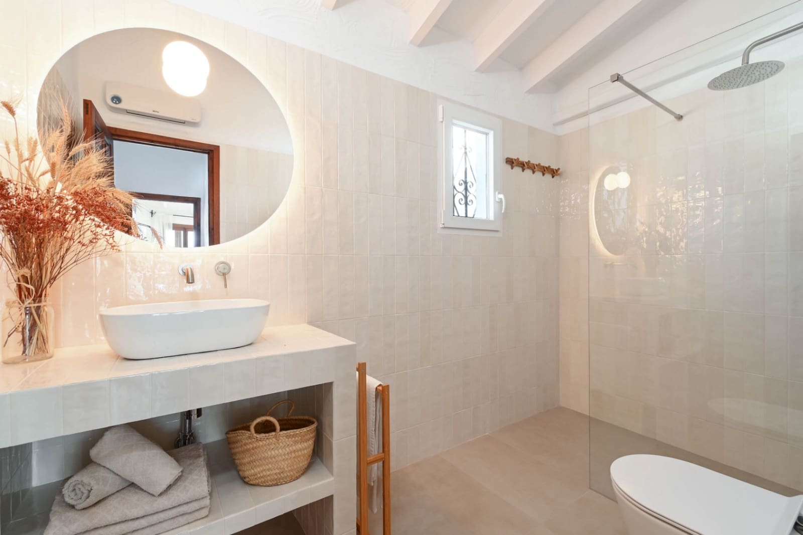 Casa de 3 habitaciones en Moraira en alquiler con piscina garaje - 1.500 € (Ref: 9774455)