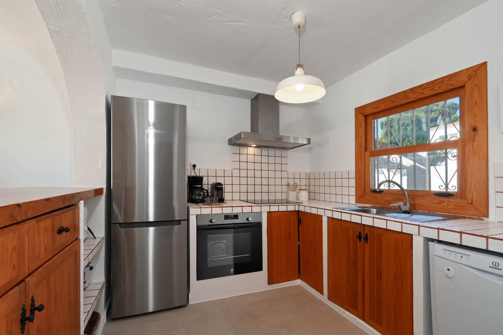 Casa de 3 habitaciones en Moraira en alquiler con piscina garaje - 1.500 € (Ref: 9774455)