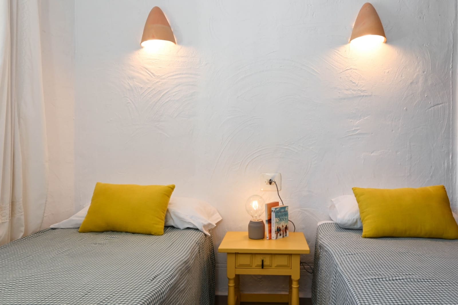 Casa de 3 habitaciones en Moraira en alquiler con piscina garaje - 1.500 € (Ref: 9774455)