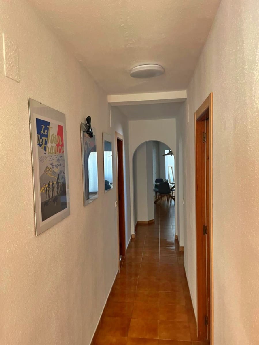 2 bedroom Apartment for sale in Calpe / Calp - € 269,000 (Ref: 9780817)