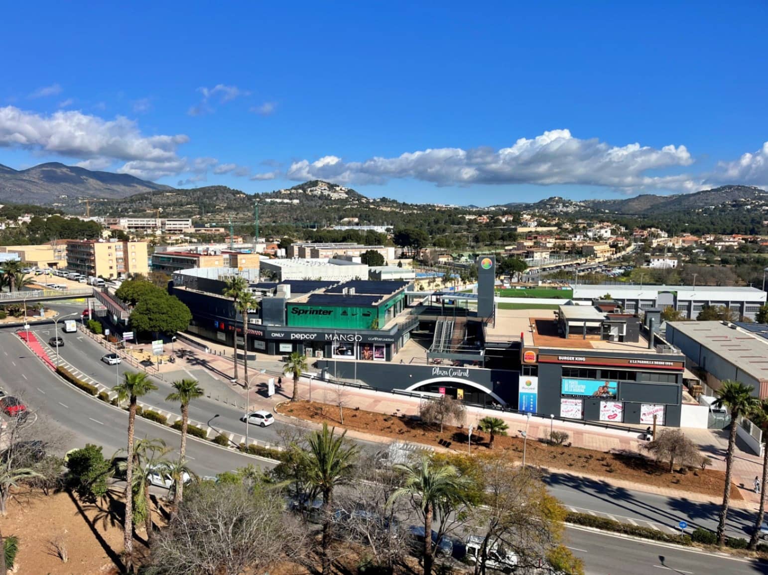 2 bedroom Apartment for sale in Calpe / Calp - € 269,000 (Ref: 9780817)