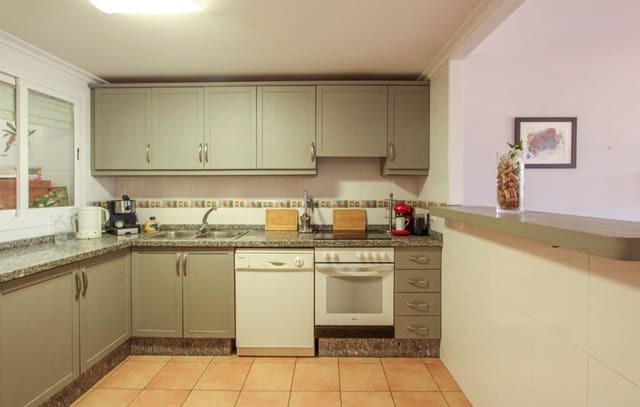 3 sypialnia Dom na sprzedaż w Jalón / Xaló z basenem garażem - 265 000 € (Ref: 9782091)