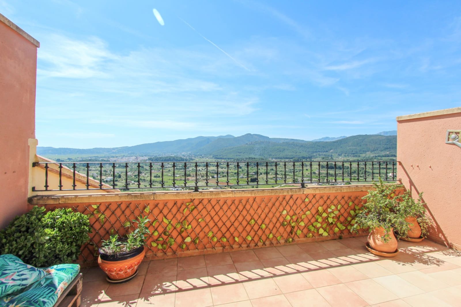 3 camera da letto Casa in vendita in Jalon / Xalo con piscina garage - 265.000 € (Rif: 9782091)