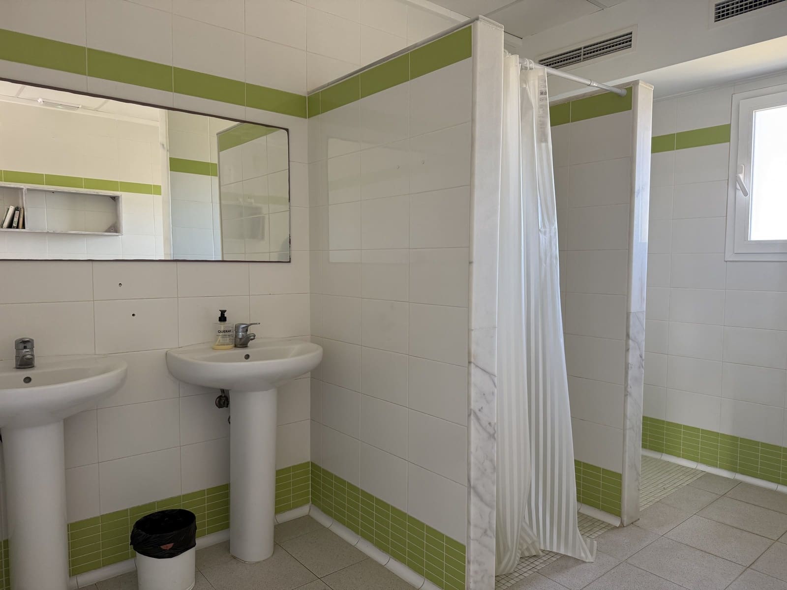 Restauracja lub bar na sprzedaż w Cumbre del Sol - 200 000 € (Ref: 9783425)