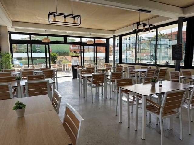 Restaurant/Bar til salgs i Cumbre del Sol, Benitachell / Benitatxell - € 200 000 (Ref: 9783425)