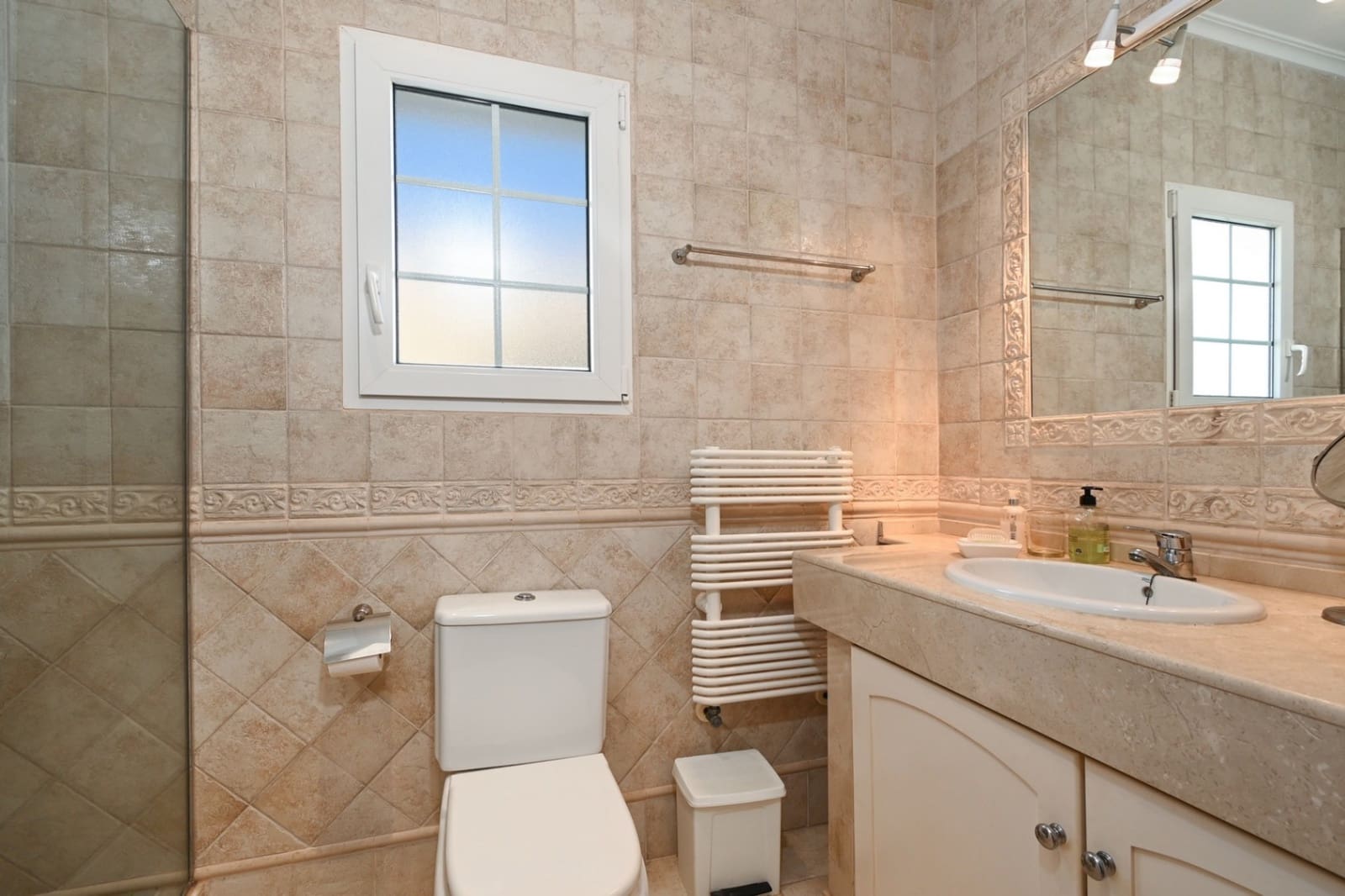 3 soveværelse Villa til salg i Moraira med swimmingpool garage - € 1.195.000 (Ref: 9789535)