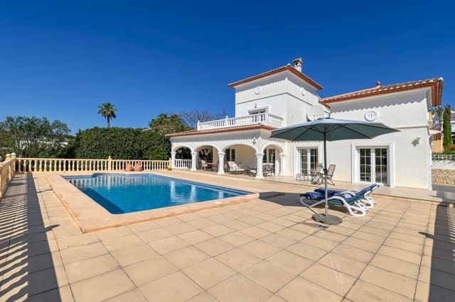 3 soveværelse Villa til salg i Moraira, Teulada-Moraira med swimmingpool garage - € 1.195.000 (Ref: 9789535)