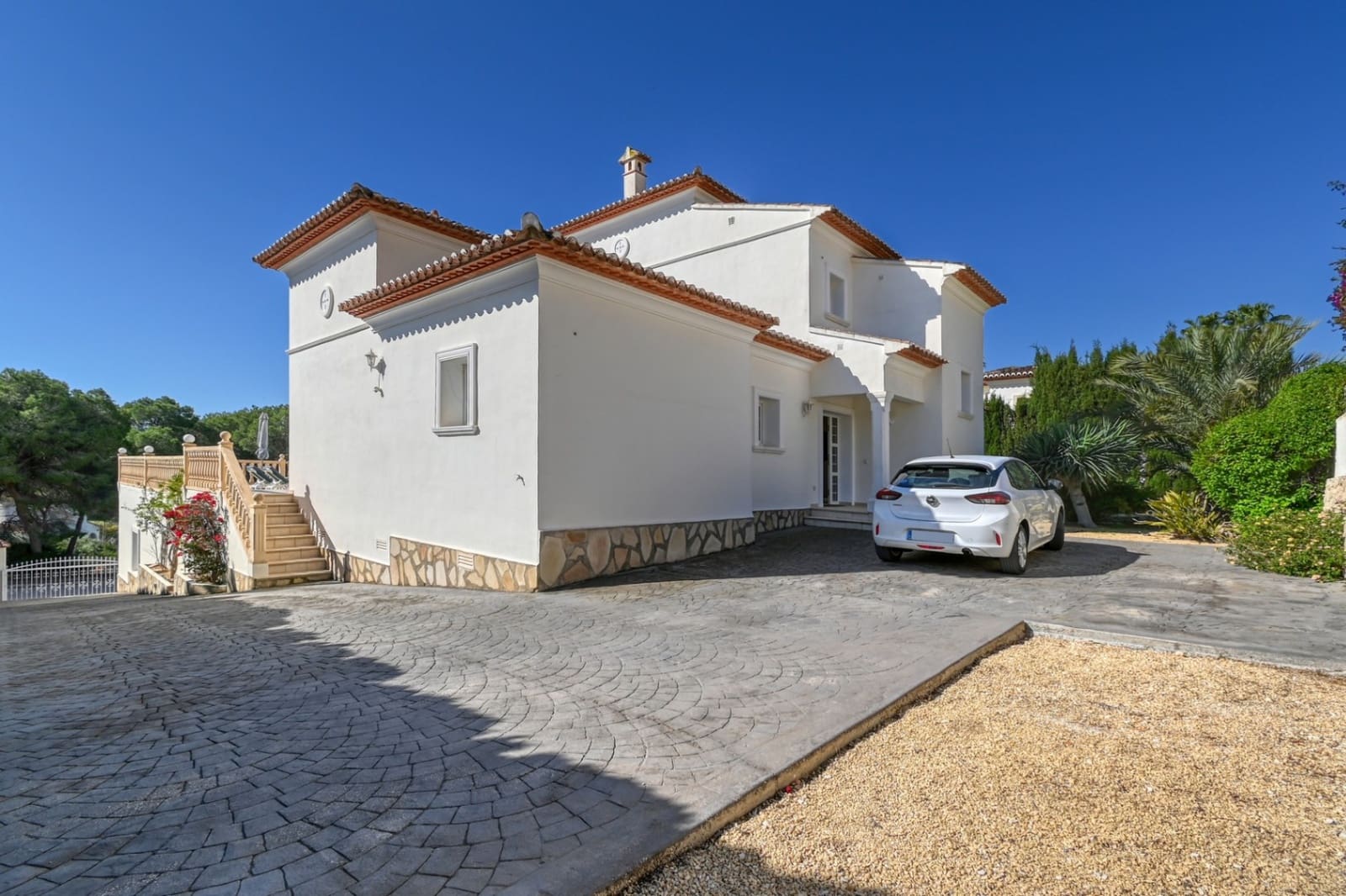 3 soveværelse Villa til salg i Moraira med swimmingpool garage - € 1.195.000 (Ref: 9789535)