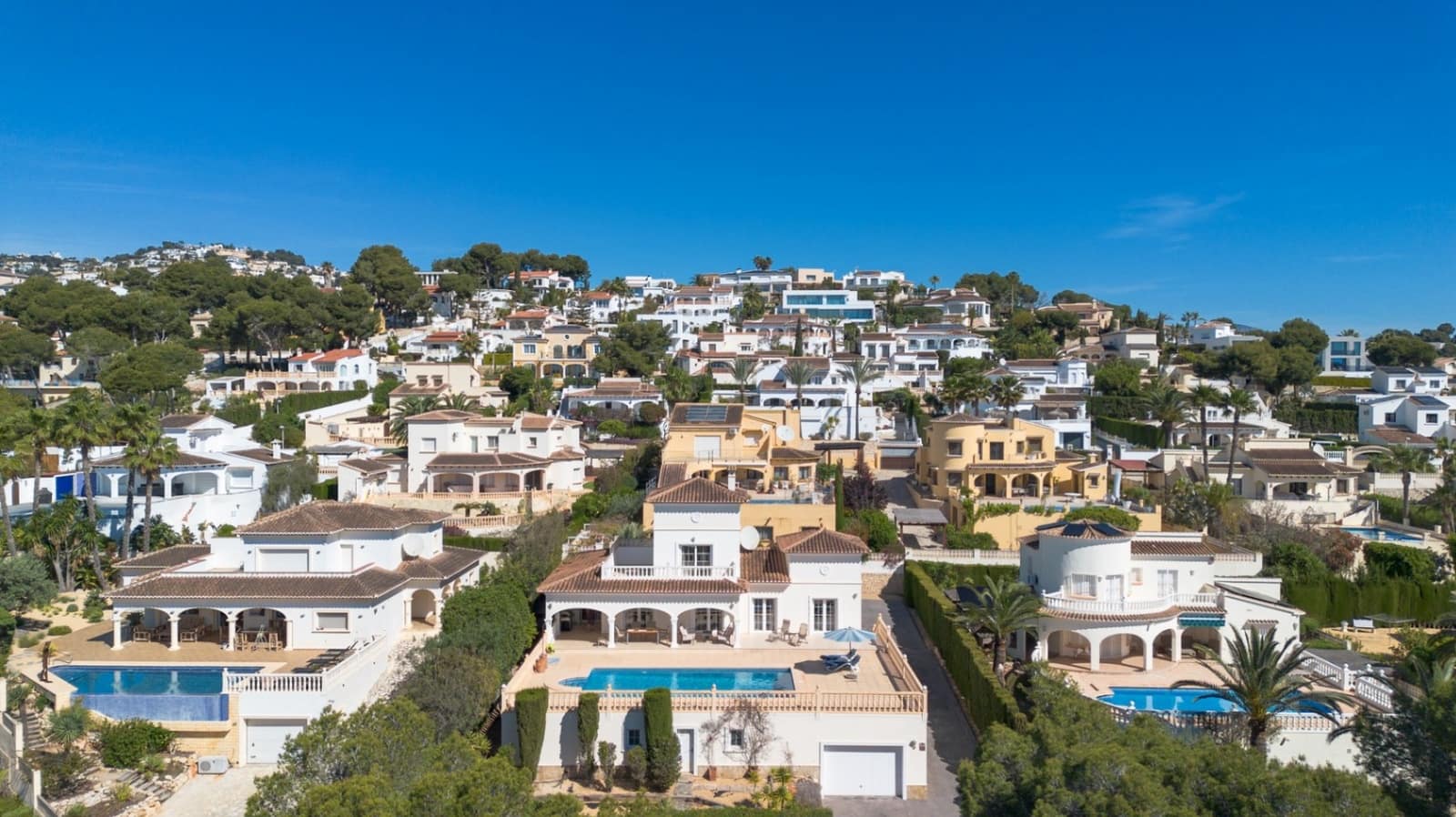 3 soveværelse Villa til salg i Moraira med swimmingpool garage - € 1.195.000 (Ref: 9789535)