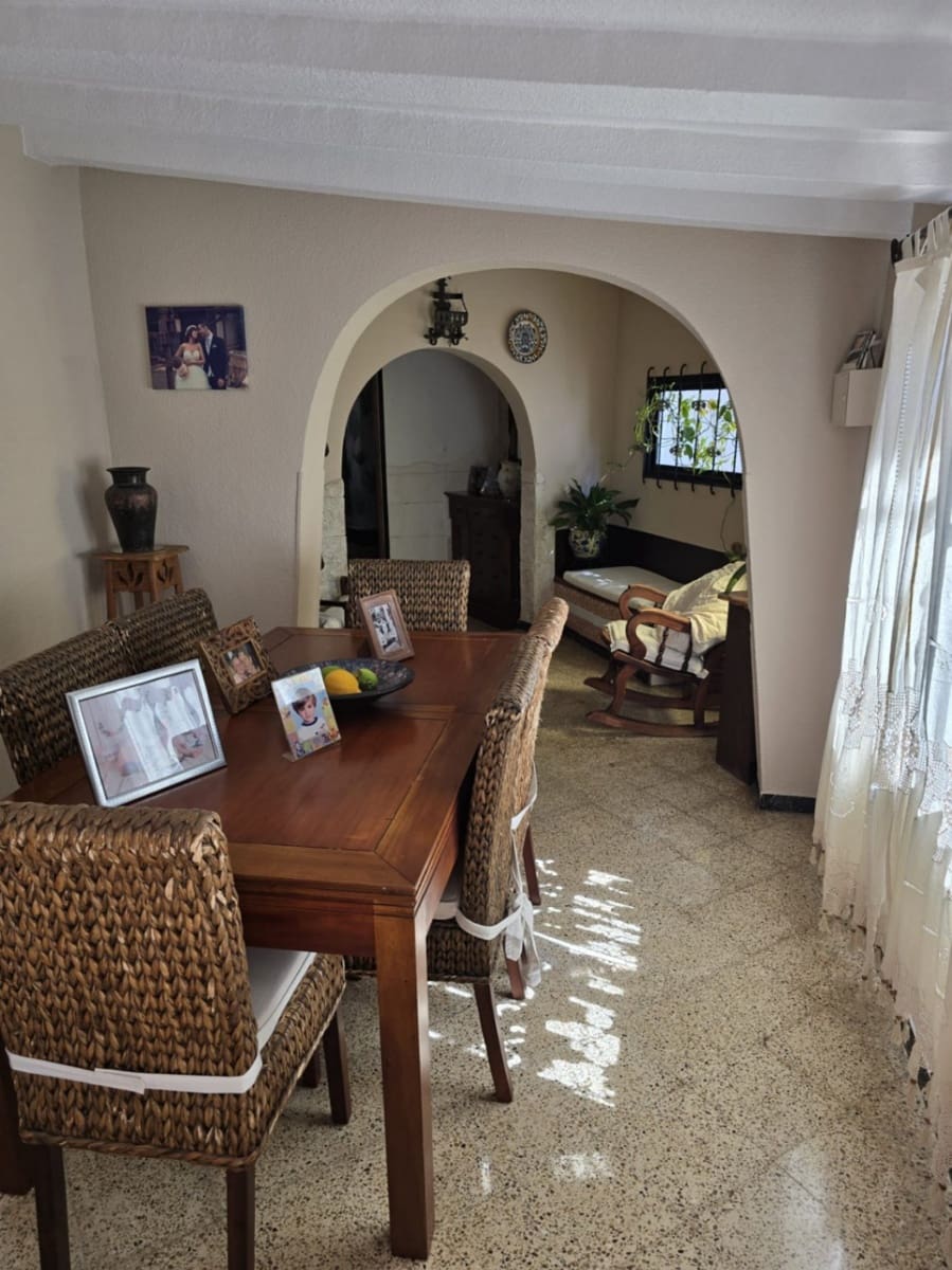 3 slaapkamer Villa te koop in Albir met garage - € 490.000 (Ref: 9793277)