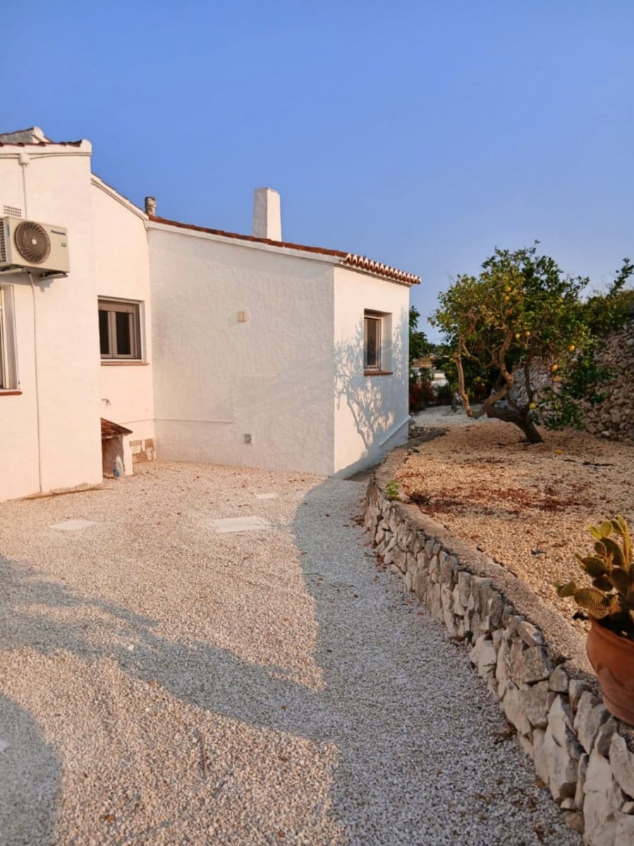 3 soverom Villa til leie i Teulada med garasje - € 1 400 (Ref: 9793637)