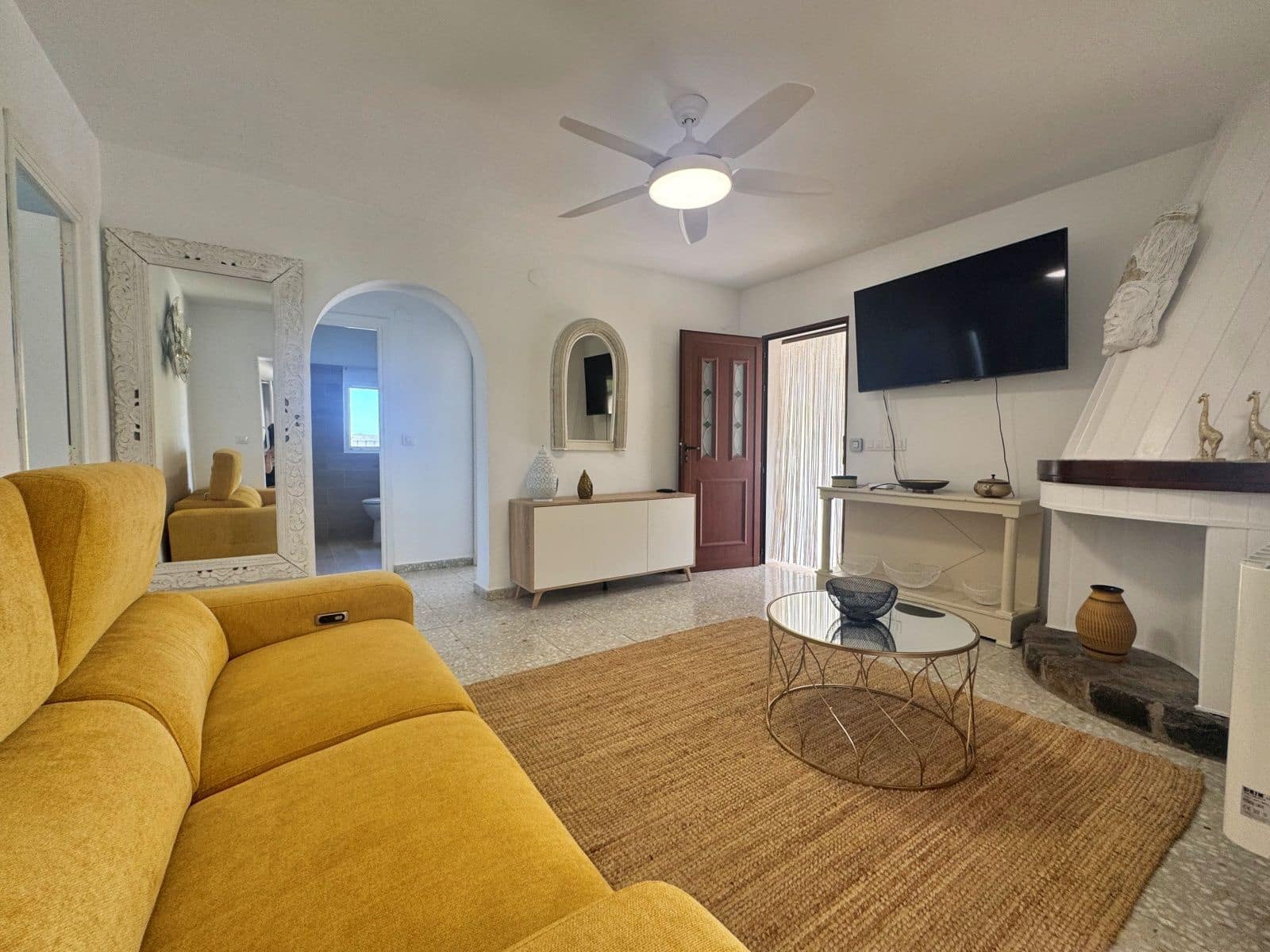 3 bedroom Villa for rent in Teulada with garage - € 1,400 (Ref: 9793637)