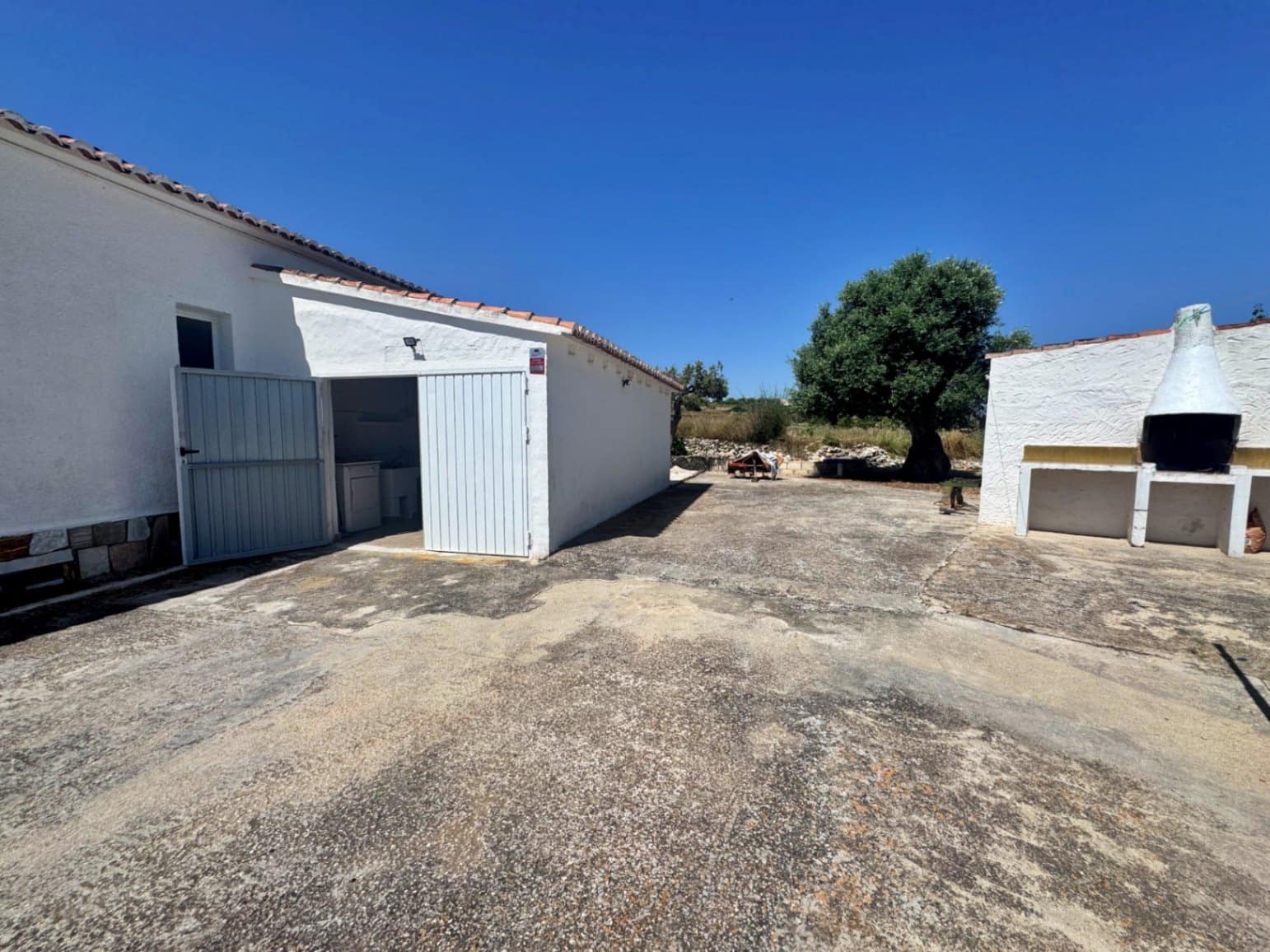 3 bedroom Villa for rent in Teulada with garage - € 1,400 (Ref: 9793637)