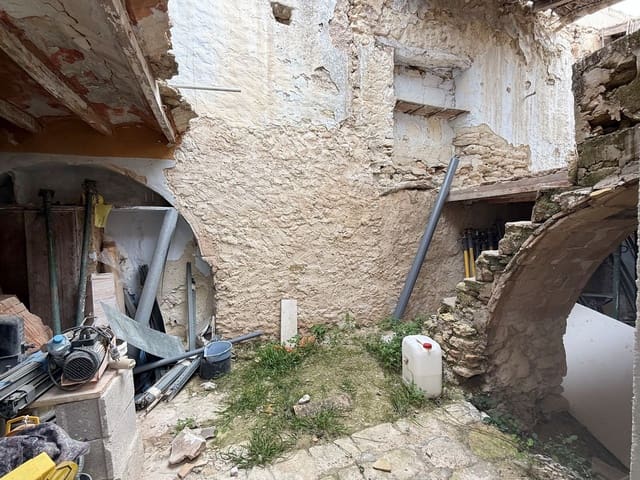 Building Plot for sale in Teulada Pueblo, Teulada-Moraira - € 160,000 (Ref: 9802566)