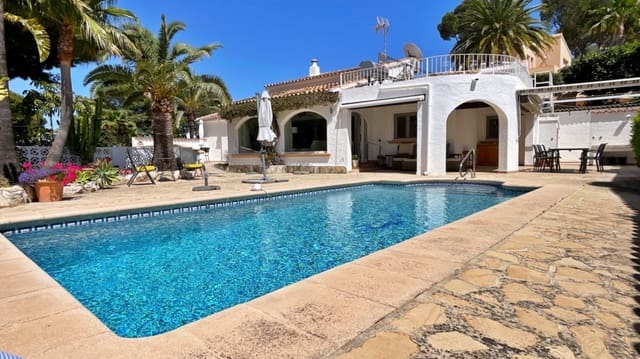 3 quarto Moradia para venda em Moraira, Teulada-Moraira com piscina garagem - 745 000 € (Ref: 9803718)