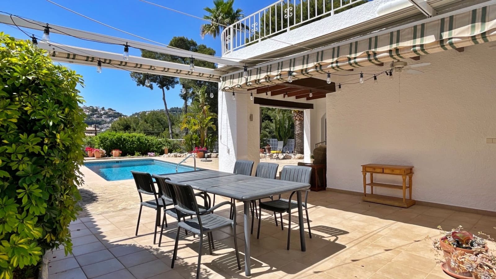 3 quarto Moradia para venda em Moraira com piscina garagem - 745 000 € (Ref: 9803718)