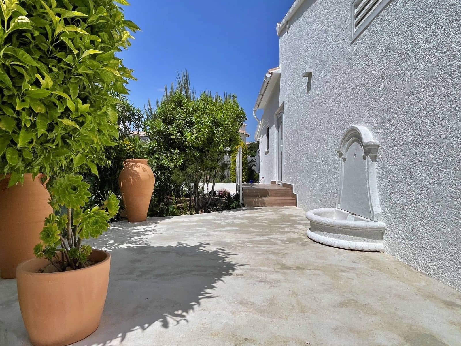 Chalet de 2 habitaciones en Cumbre del Sol en venta con garaje - 435.000 € (Ref: 9809769)