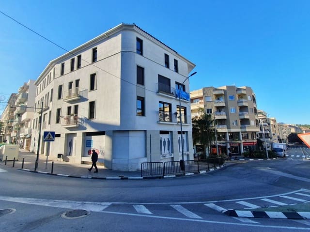 Kaupallinen myytävänä paikassa Moraira, Teulada-Moraira - 408 000 € (Ref: 9809770)