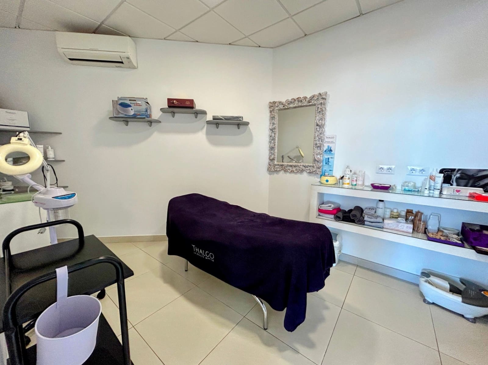 Business for sale in Ondara with garage - € 105,000 (Ref: 9818693)