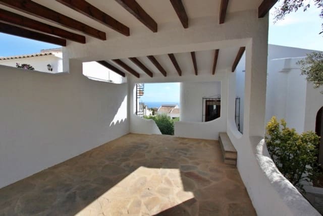 2 soveværelse Villa til leje i Cumbre del Sol, Benitachell / Benitatxell med swimmingpool garage - € 1.400 (Ref: 9823121)