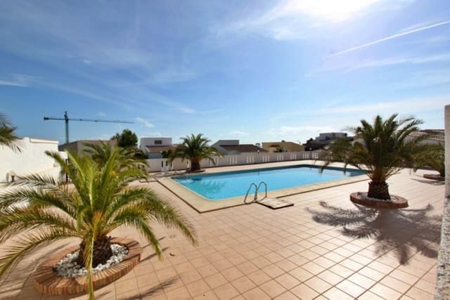 2 soveværelse Villa til leje i Cumbre del Sol, Benitachell / Benitatxell med swimmingpool garage - € 1.400 (Ref: 9823121)