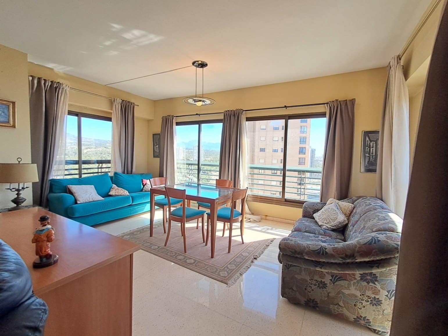 3 sovrum Lägenhet till salu i Benidorm med pool garage - 510 000 € (Ref: 9827730)