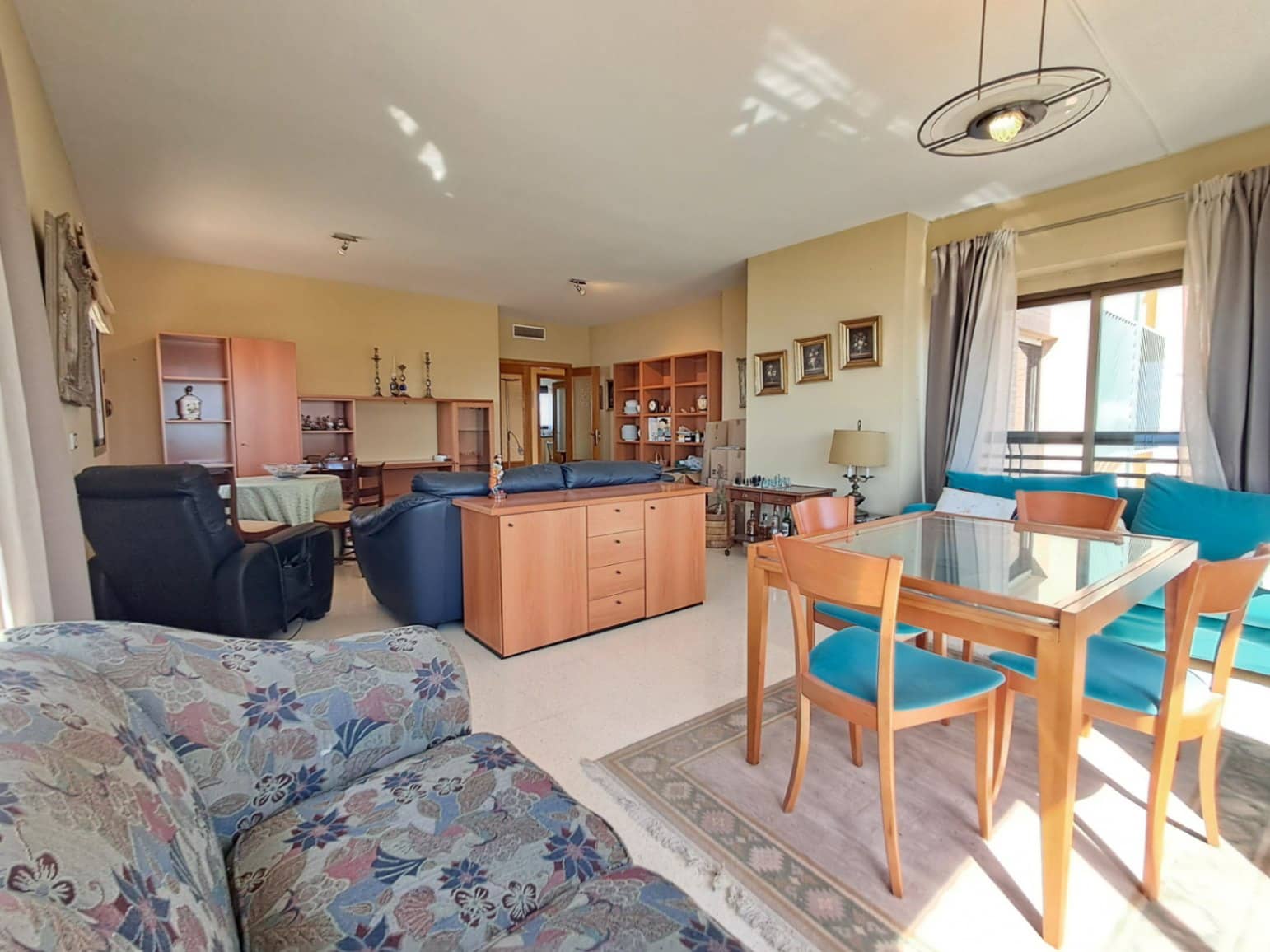 3 sovrum Lägenhet till salu i Benidorm med pool garage - 510 000 € (Ref: 9827730)