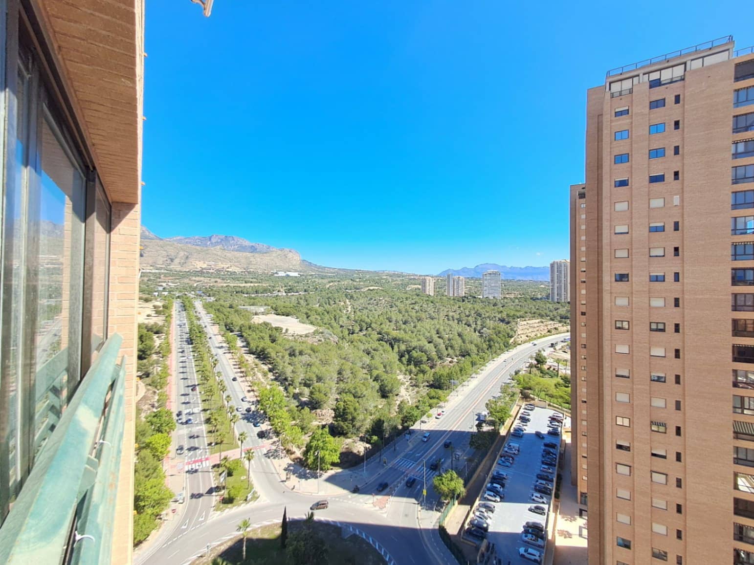 3 sovrum Lägenhet till salu i Benidorm med pool garage - 510 000 € (Ref: 9827730)