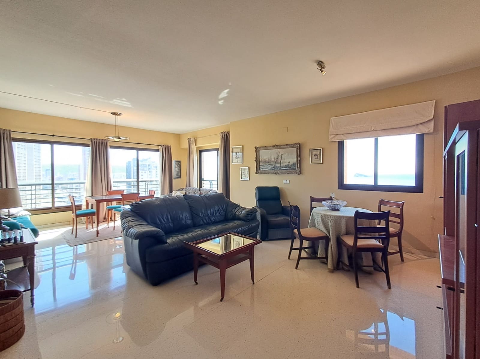 3 sovrum Lägenhet till salu i Benidorm med pool garage - 510 000 € (Ref: 9827730)
